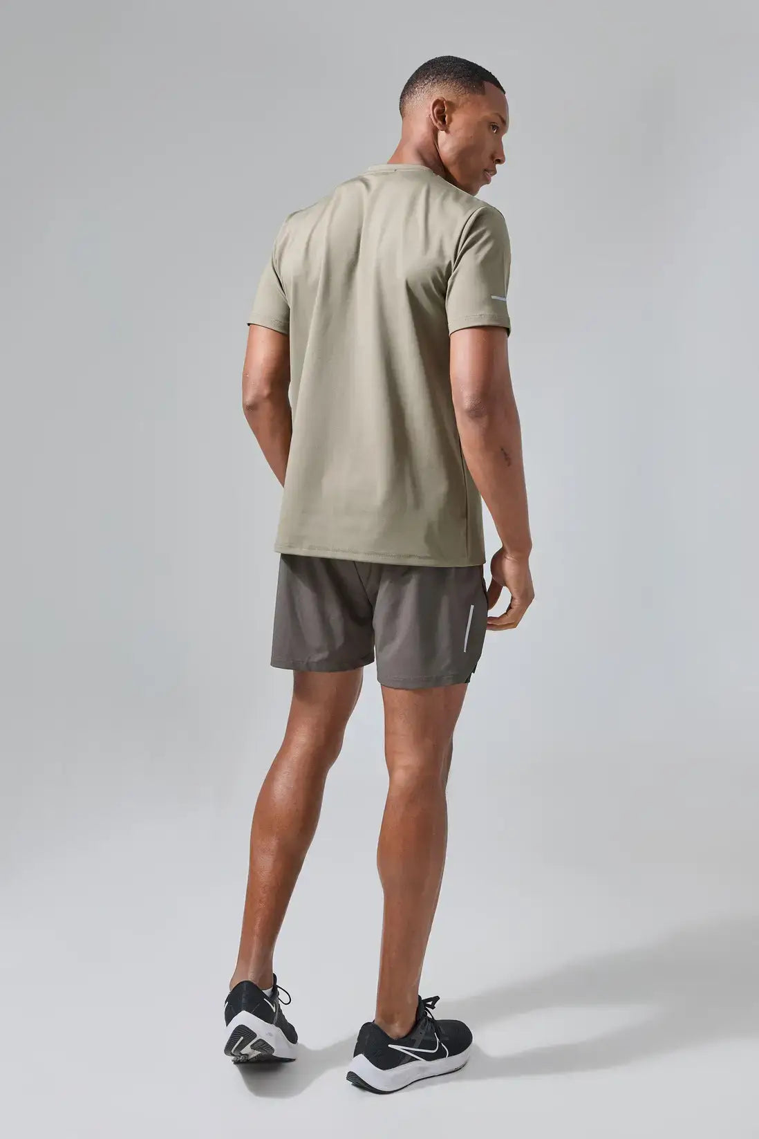 Men’s Active Performance Regular Fit Tee